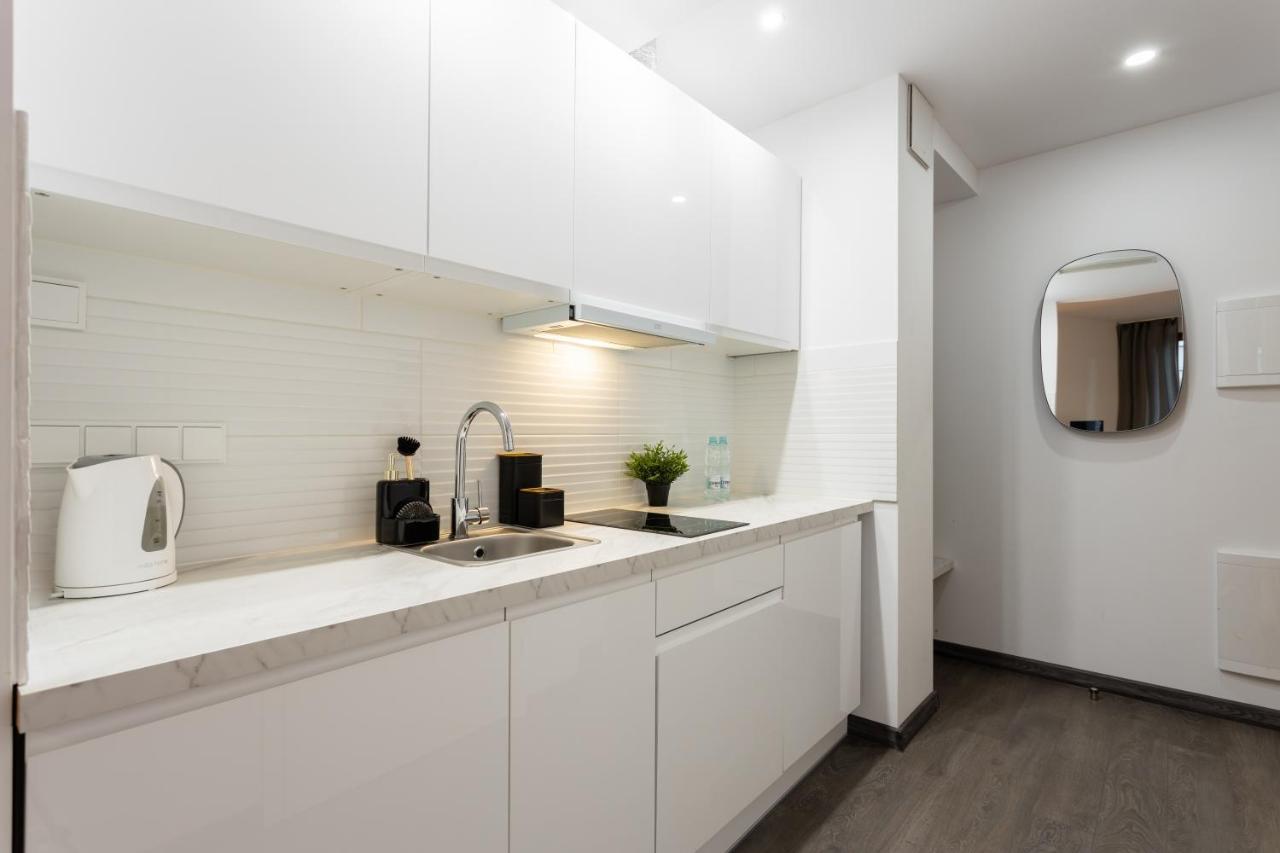 Golden Apartments Warsaw: Premium Building in Top Location Exterior photo
